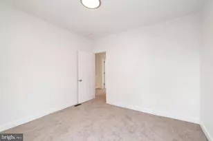 3657 Gelston Dr, Baltimore, MD 21229 - Photo 12