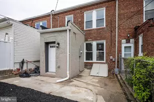 1621 E 32nd St, Baltimore, MD 21218 - Photo 26