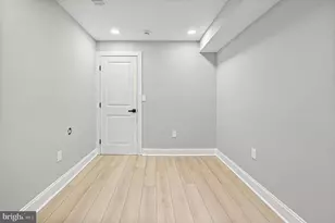 539 E 23rd St, Baltimore, MD 21218 - Photo 20