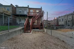 2100 Homewood Ave, Baltimore, MD 21218 - Photo 14