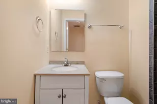 1123 W Lombard St, Baltimore, MD 21223 - Photo 26