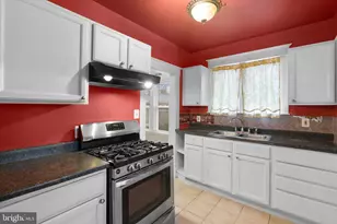 5921 Burgess Ave, Baltimore, MD 21214 - Photo 10