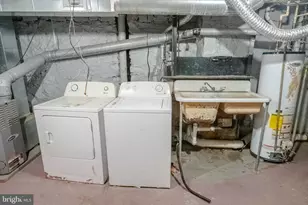 2216 W Fayette St, Baltimore, MD 21223 - Photo 26