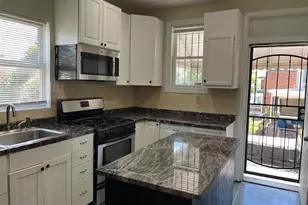 537 Wildwood Pkwy, Baltimore, MD 21229 - Photo 14