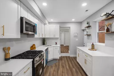 2754 Ellicott Driveway, Baltimore, MD 21216 - Photo 8