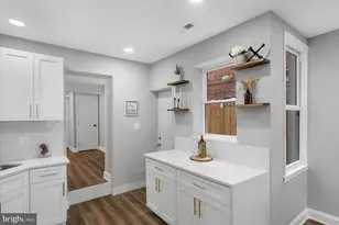 2754 Ellicott Driveway, Baltimore, MD 21216 - Photo 10