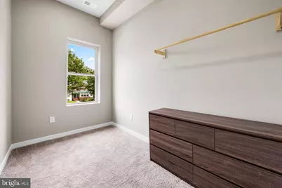 815 E 33rd Street, Baltimore, MD 21218 - Photo 24