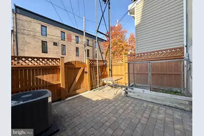1812 N Calvert Street, Baltimore, MD 21202 - Photo 24