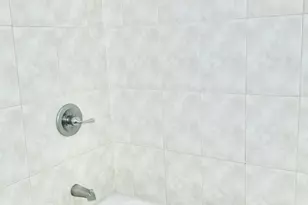 805 Brooks Ln, Baltimore, MD 21217 - Photo 4