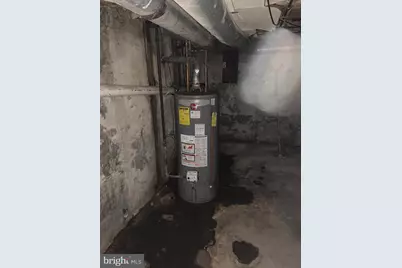 1825 Walbrook Avenue, Baltimore, MD 21217 - Photo 12