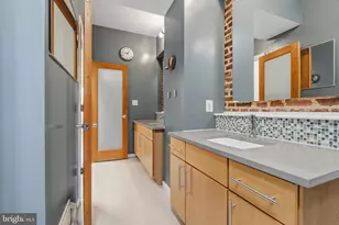 21 N Decker Ave, Baltimore, MD 21224 - Photo 28