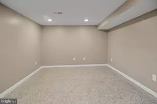 5900 Winthrope Ave, Baltimore, MD 21206 - Photo 20