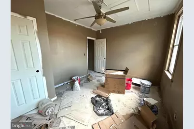 2737 Wilkens Avenue, Baltimore, MD 21223 - Photo 22