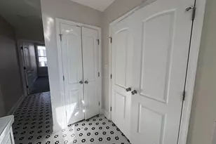 517 E 21st St, Baltimore, MD 21218 - Photo 20