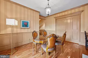 38 Bouton Green Ct, Baltimore, MD 21210 - Photo 12