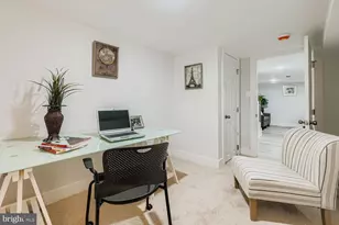 4028 Hayward Ave, Baltimore, MD 21215 - Photo 24