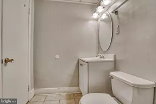 1208 N Calvert St, Baltimore, MD 21202 - Photo 18