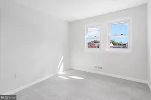 638 Charraway Rd, Baltimore, MD 21229 - Photo 20