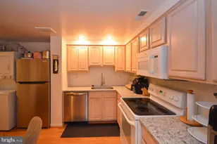 6317 Park Heights Ave, Baltimore, MD 21215 - Photo 24