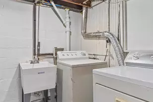 1324 Crofton Rd, Baltimore, MD 21239 - Photo 28