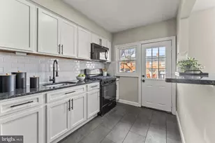 1324 Crofton Rd, Baltimore, MD 21239 - Photo 12