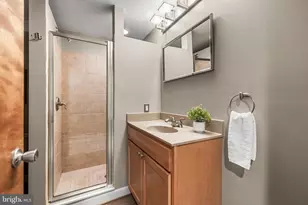 1445 Hull St, Baltimore, MD 21230 - Photo 16