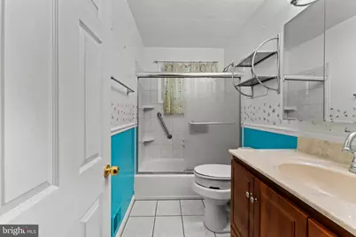 6230 Laurelton Avenue, Baltimore, MD 21214 - Photo 12