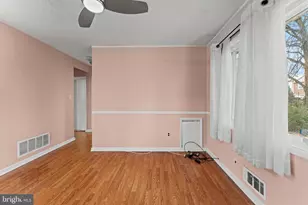 6230 Laurelton Ave, Baltimore, MD 21214 - Photo 10