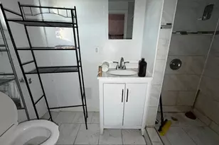 910 N Dukeland St, Baltimore, MD 21216 - Photo 18