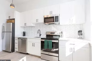 415 St Paul St, Baltimore, MD 21202 - Photo 2