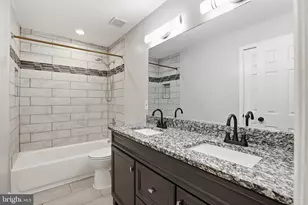 211 Jack St, Baltimore, MD 21225 - Photo 10