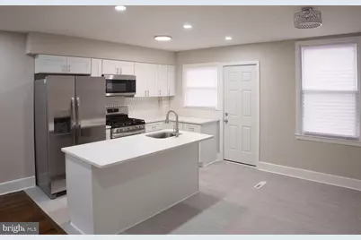 107 Larue Square S, Baltimore, MD 21225 - Photo 1