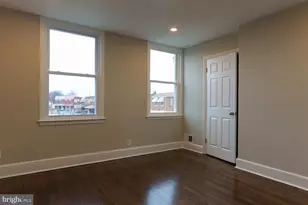 107 Larue Square S, Baltimore, MD 21225 - Photo 12