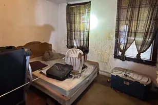 422 Ilchester Ave, Baltimore, MD 21218 - Photo 6