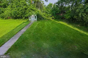 3817 Copley Rd, Baltimore, MD 21215 - Photo 4