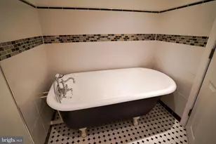 713 S Linwood Ave, Baltimore, MD 21224 - Photo 24