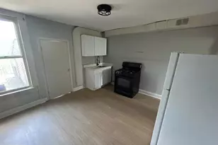 811 N Mount St, Baltimore, MD 21217 - Photo 4