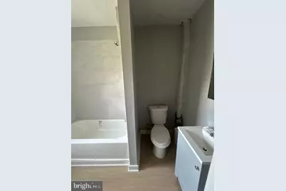 811 N Mount Street, Baltimore, MD 21217 - Photo 12