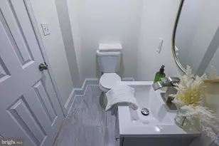 342 E University Pkwy, Baltimore, MD 21218 - Photo 32