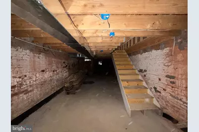 2434 Brentwood Avenue, Baltimore, MD 21218 - Photo 10