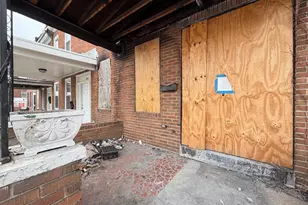 2432 W Franklin St, Baltimore, MD 21223 - Photo 2