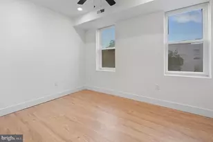 2200 E Fayette St, Baltimore, MD 21231 - Photo 16