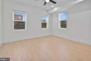 2200 E Fayette St, Baltimore, MD 21231 - Photo 8