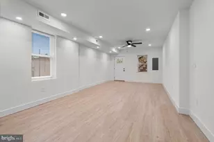 2200 E Fayette St, Baltimore, MD 21231 - Photo 20