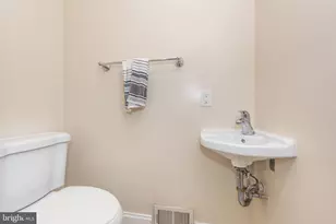 2227 Bank St, Baltimore, MD 21231 - Photo 12