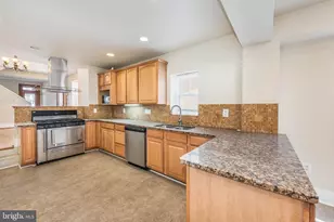 2227 Bank St, Baltimore, MD 21231 - Photo 8