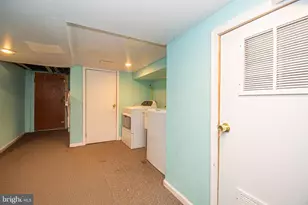 2880 Woodbrook Ave, Baltimore, MD 21217 - Photo 14