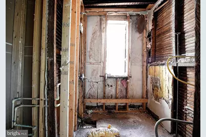 1635 N Warwick Avenue N, Baltimore, MD 21216 - Photo 12
