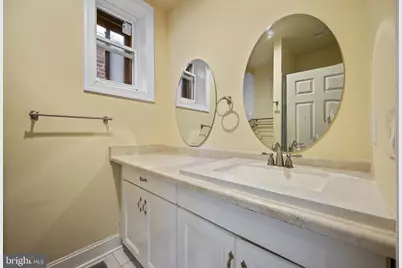 338 N Charles Street, Baltimore, MD 21201 - Photo 30