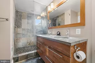 305 E Hamburg St, Baltimore, MD 21230 - Photo 24